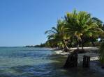 Praia em Hopkins, no litoral sul de Belize